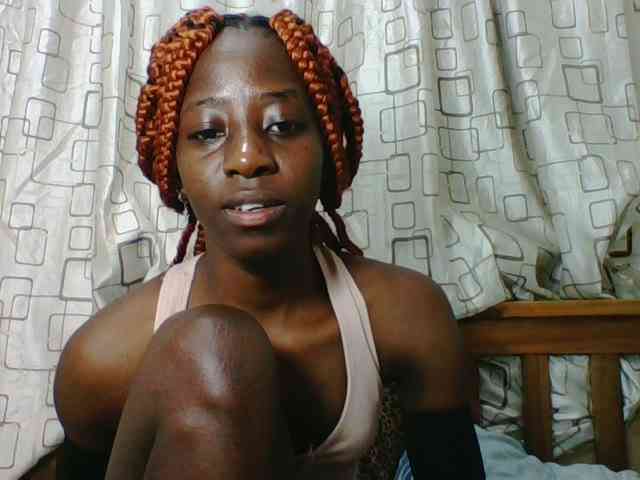 Sweetsmile23 webcam