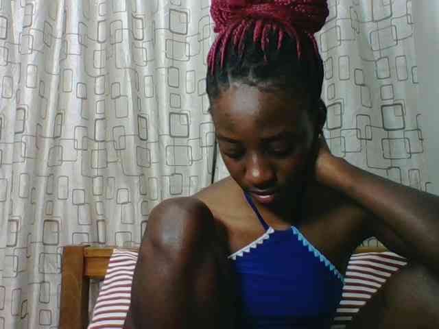 Sweetsmile23 webcam
