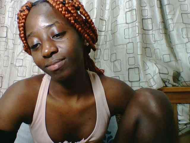 Sweetsmile23 webcam