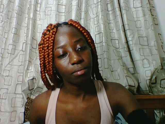 Sweetsmile23 webcam