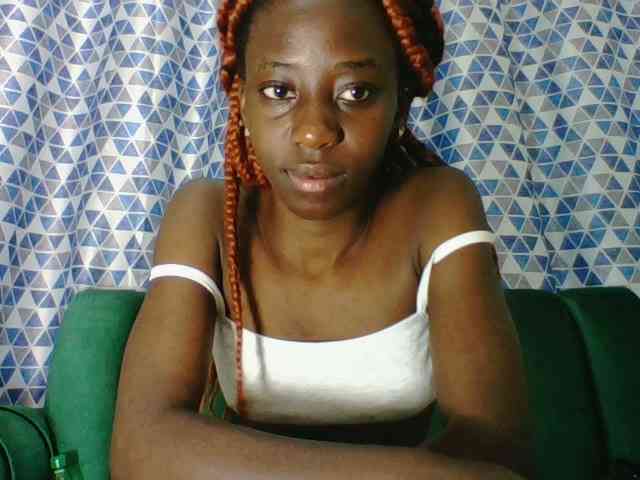 Sweetsmile23 webcam