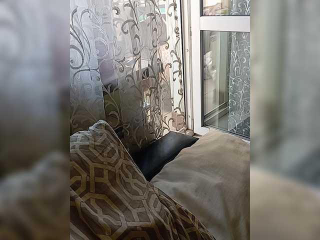 Fayst-1 live webcam show