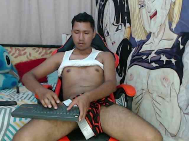 Alessandro-28 Live Webcam on BongaCams