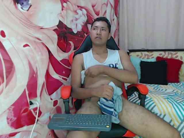 Alessandro-28 Sex Cam Show