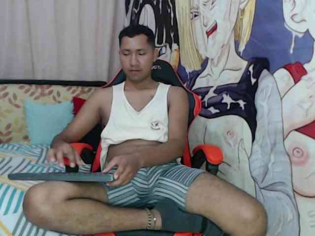 Alessandro-28 Sex Cam Show