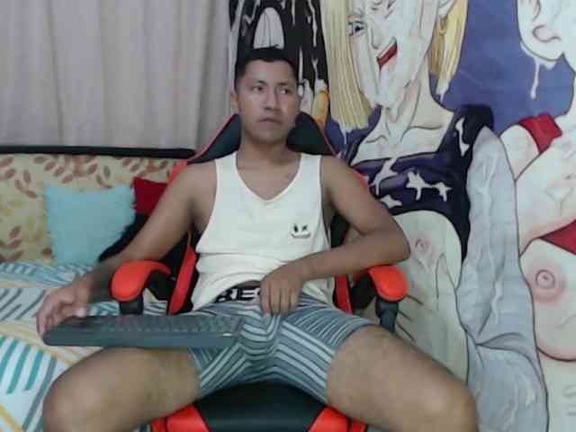Alessandro-28 Sex Cam Show