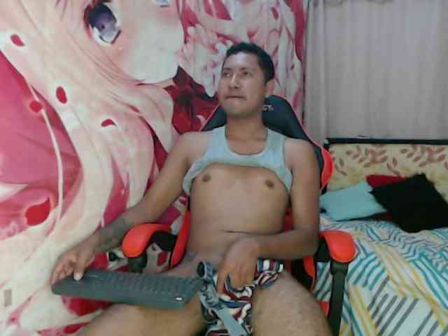 Alessandro-28 Sex Cam Show