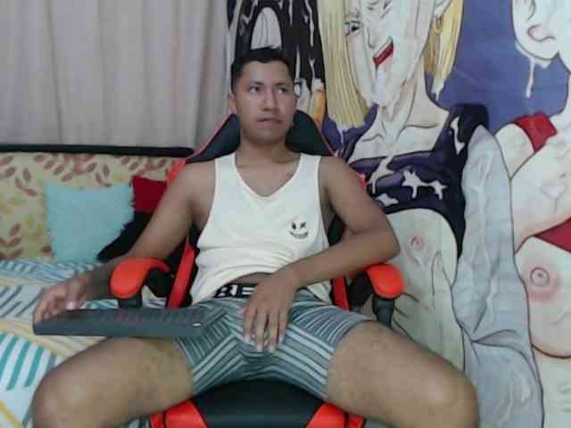 Alessandro-28 Sex Cam Show