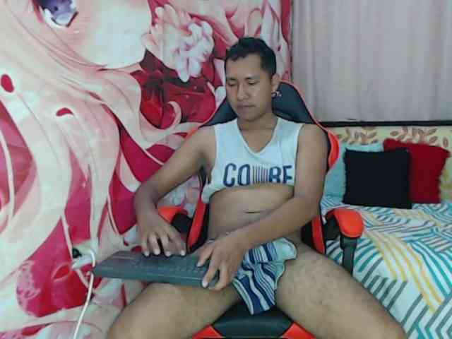 Alessandro-28 Sex Cam Show