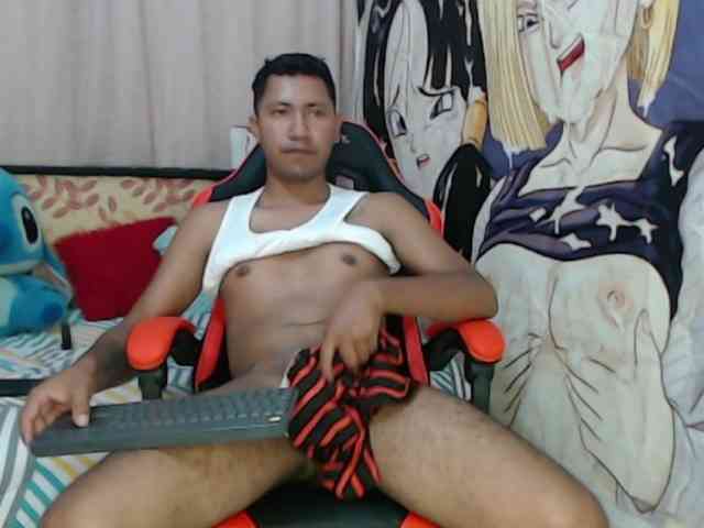 Alessandro-28 Sex Cam Show
