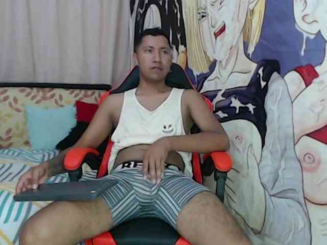 Alessandro-28 Sex Cam Show