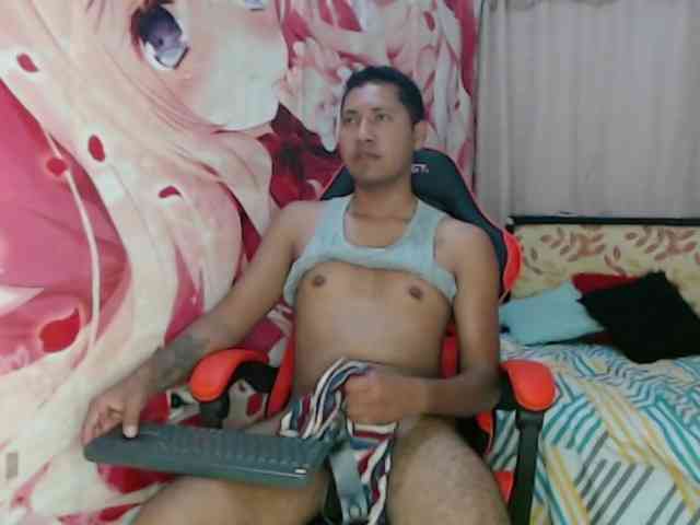 Alessandro-28 Sex Cam Show