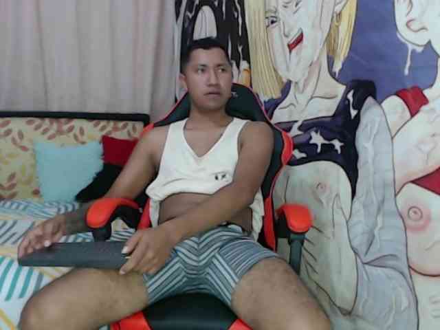 Alessandro-28 Sex Cam Show