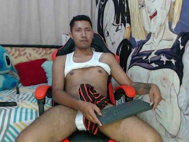 Alessandro-28 Sex Cam Show