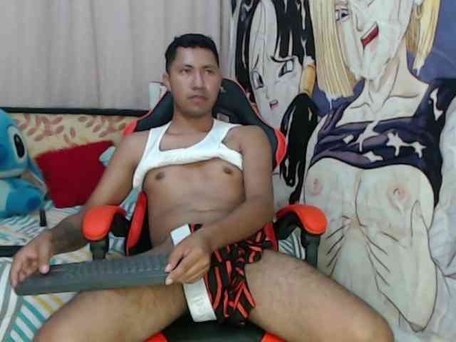 Alessandro-28 Sex Cam Show