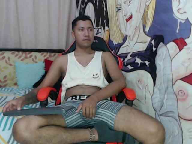 Alessandro-28 Sex Cam Show