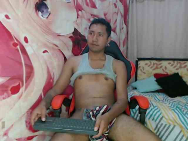 Alessandro-28 Sex Cam Show