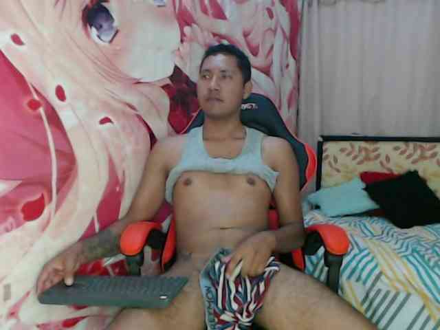 Alessandro-28 Sex Cam Show