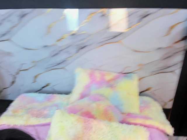 Scarlett-Moon live cam on BongaCams