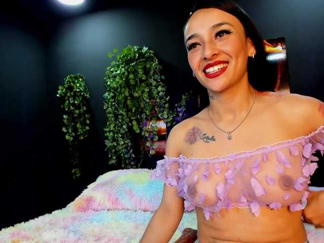 Scarlett-Moon live webcam show