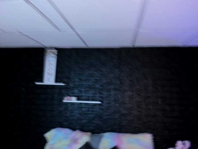 Scarlett-Moon live cam on BongaCams