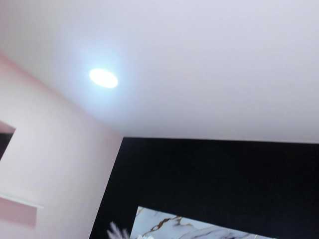 Scarlett-Moon live cam on BongaCams