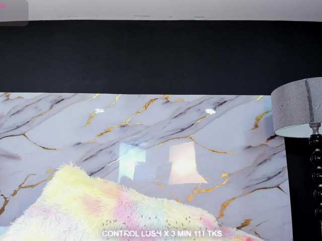 Scarlett-Moon live webcam show