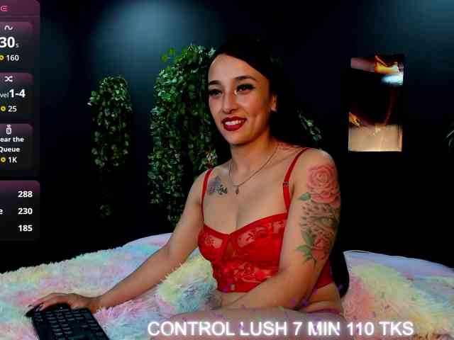 Scarlett-Moon webcam