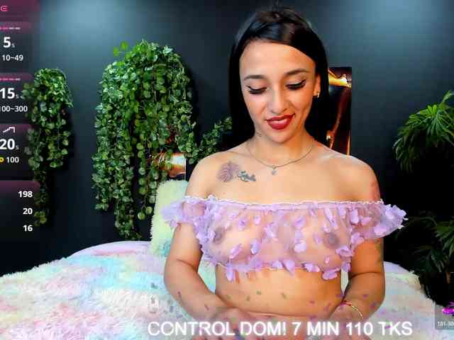 Scarlett-Moon webcam