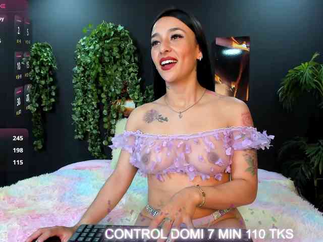 Scarlett-Moon webcam