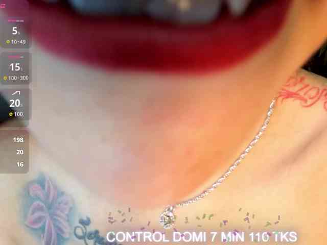Scarlett-Moon webcam