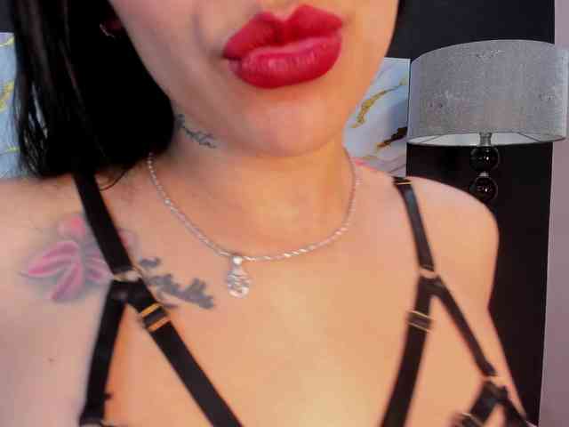 Scarlett-Moon webcam