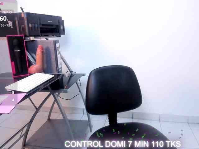 Scarlett-Moon webcam