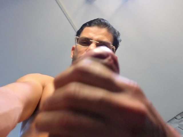 Bigcock21s