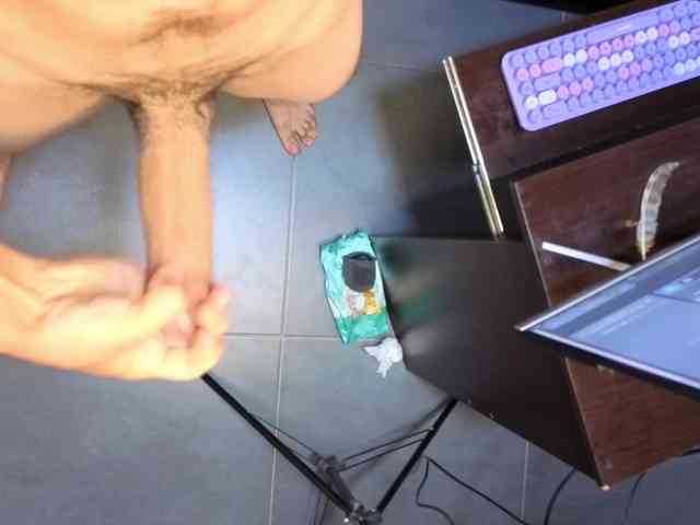 Bigcock21s