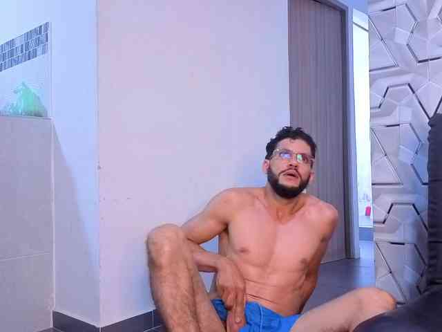 Bigcock21s Bigcock21s