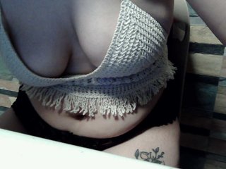 extremelymilkyboobs Porn Show