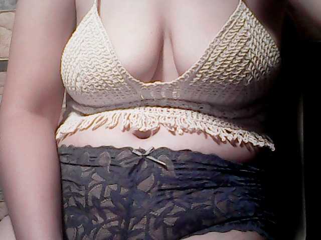 extremelymilkyboobs live webcam show