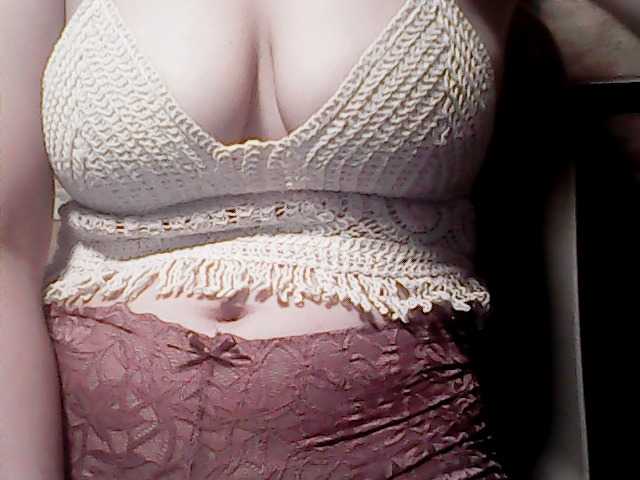 extremelymilkyboobs live webcam show
