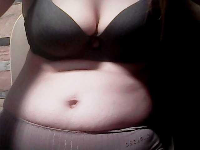 extremelymilkyboobs live webcam show