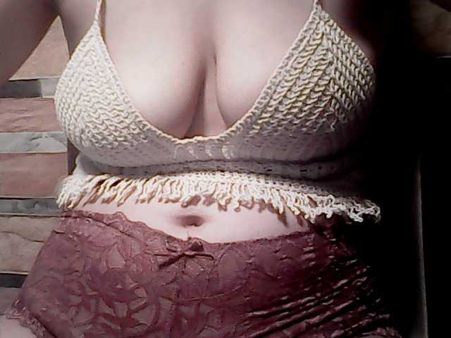 extremelymilkyboobs live webcam show
