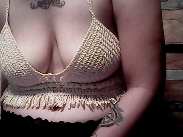 Preview of extremelymilkyboobs