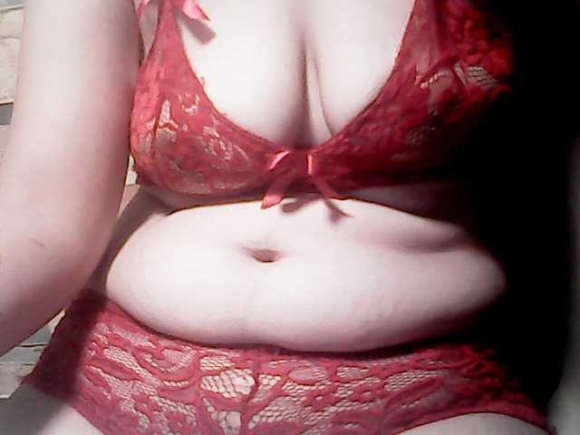 extremelymilkyboobs live webcam show