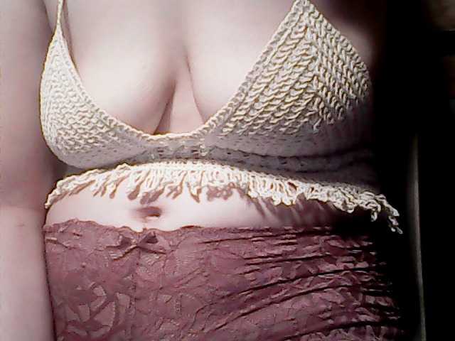 extremelymilkyboobs live webcam show