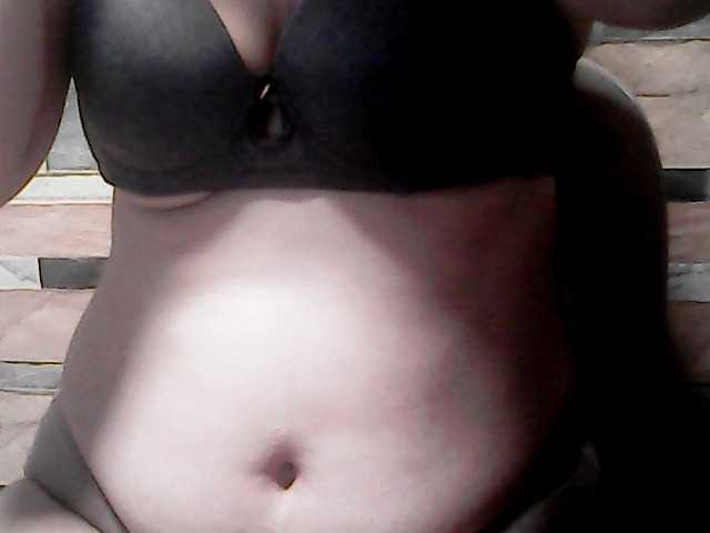 extremelymilkyboobs live webcam show