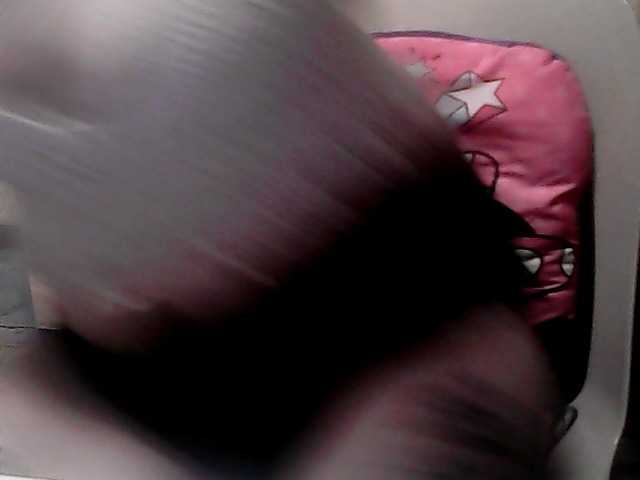 extremelymilkyboobs live cam on BongaCams