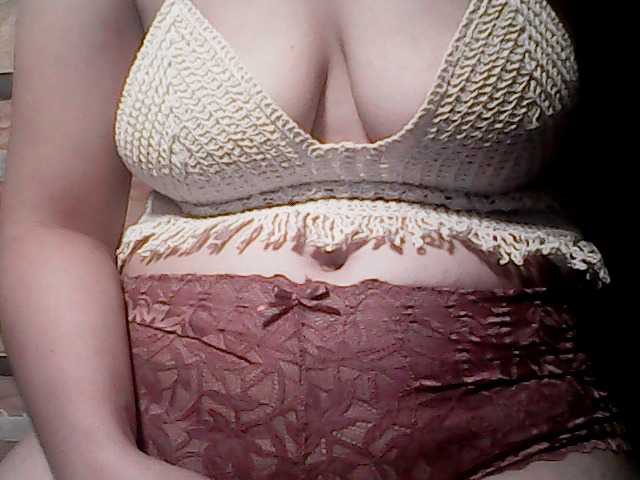 extremelymilkyboobs live webcam show