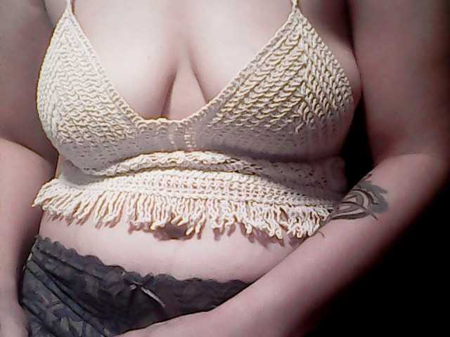 extremelymilkyboobs live webcam show