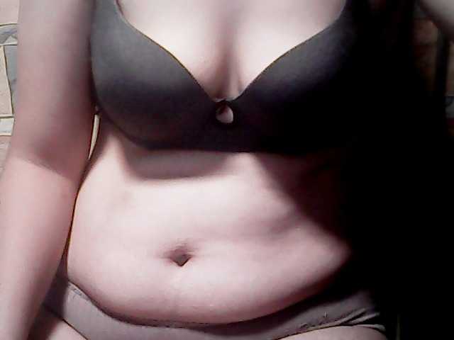extremelymilkyboobs live webcam show