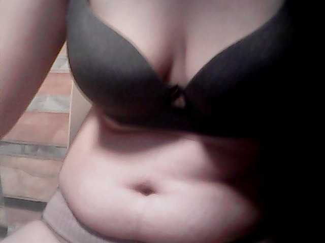 extremelymilkyboobs live webcam show